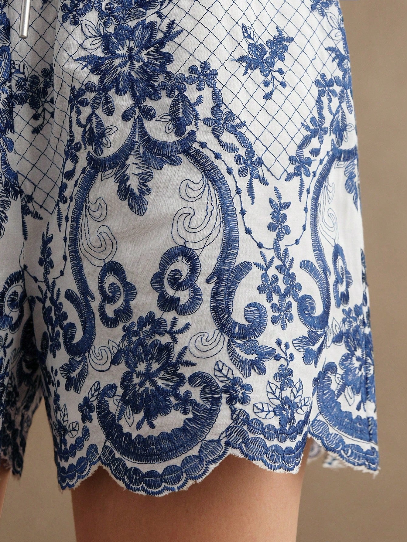 https://img.ltwebstatic.com/v4/j/pi/2025/05/09/13/174676868768777ebefd2a3a8c9a6a37bd1052eec7.jpg
