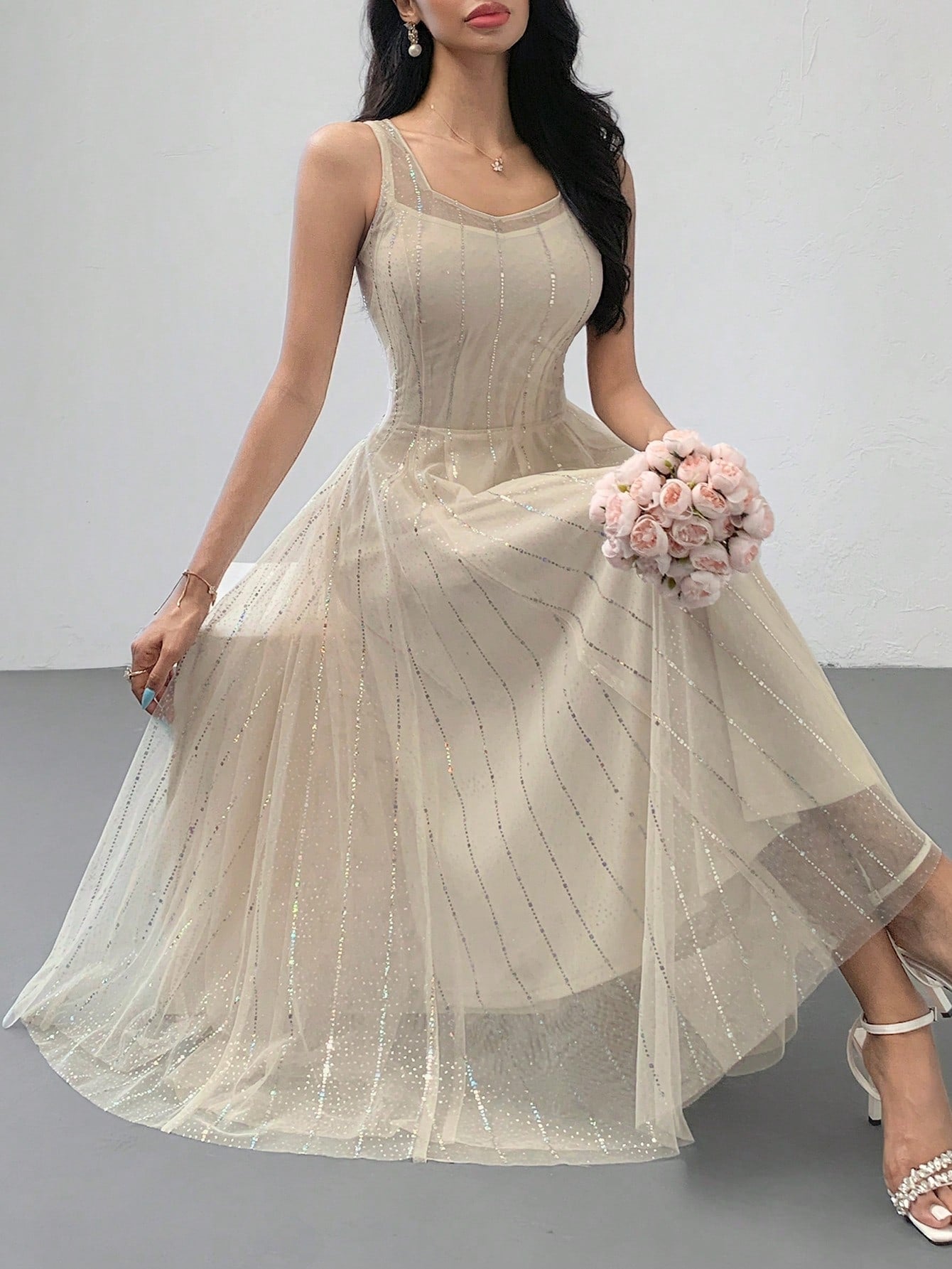 https://img.ltwebstatic.com/v4/j/pi/2025/05/21/b6/17477968629b8faba3b7c81babc967a15070464e44.jpg