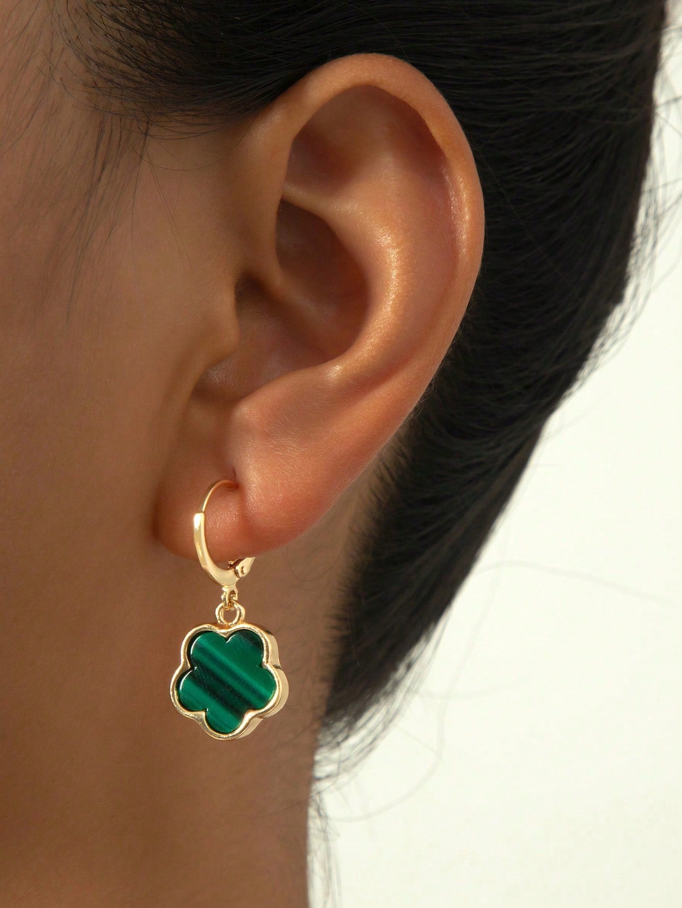 https://img.ltwebstatic.com/images3_spmp/2024/02/20/41/1708413171e2dcab3ecbc3dd9170ab4a70a36663fe.jpg