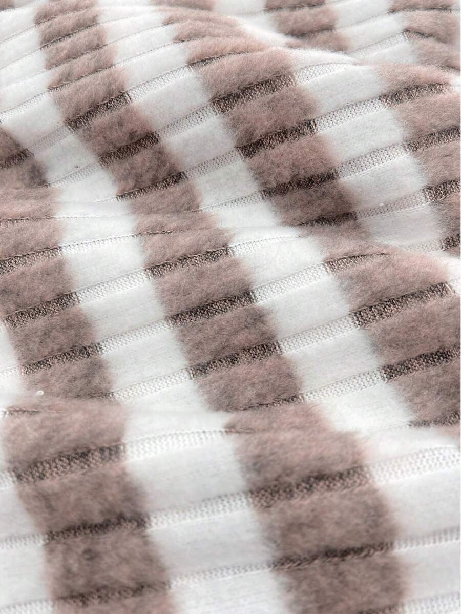 https://img.ltwebstatic.com/images3_pi/2024/08/21/0e/1724205044b7e475196eeb50495e30f550c5f08d51_thumbnail_900x.webp