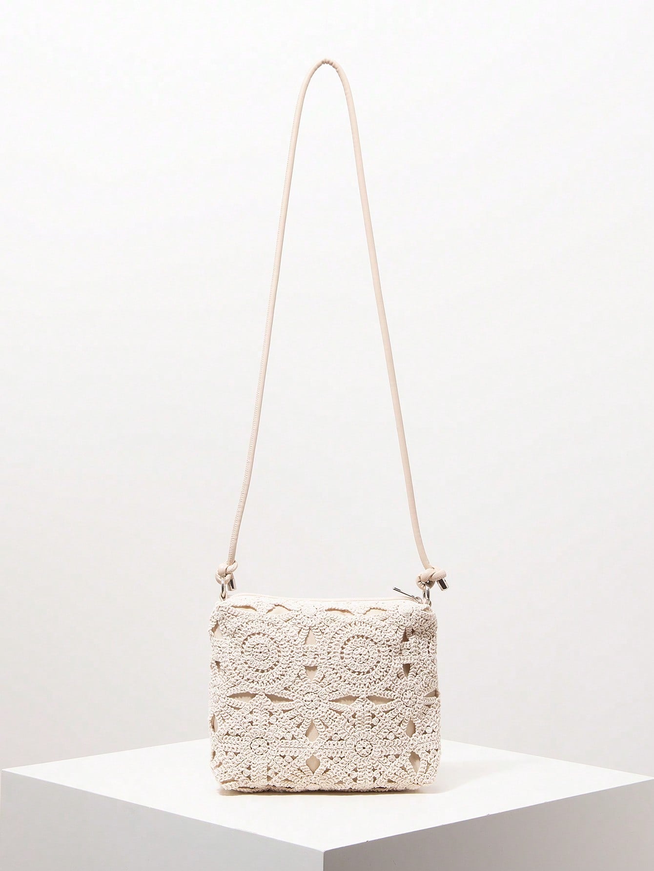 https://img.ltwebstatic.com/images3_spmp/2025/03/06/e1/17412526821fd02f6dbdf7272ce93315413e45ce6f.jpg