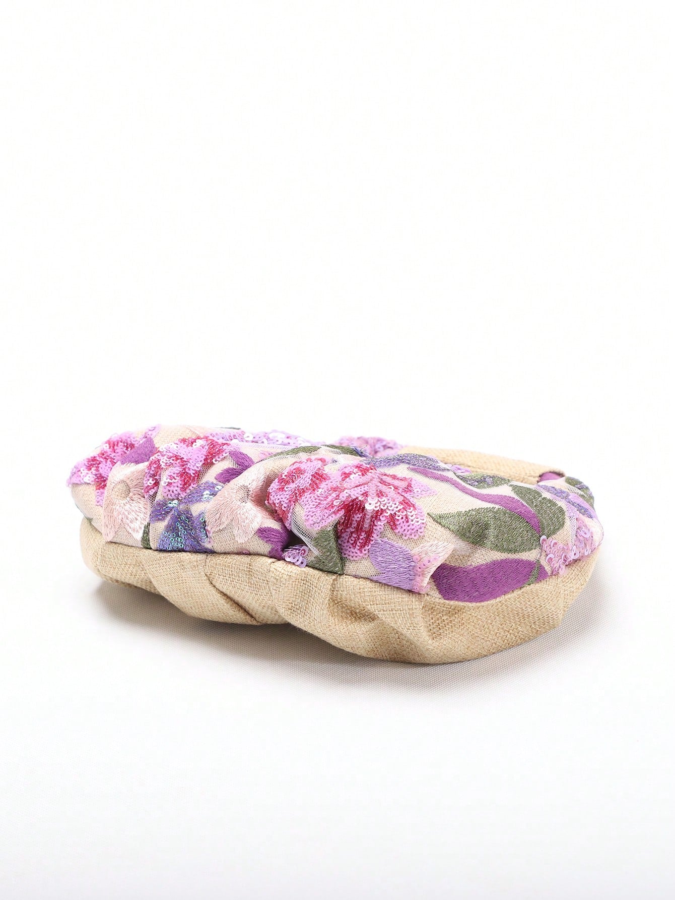 https://img.ltwebstatic.com/v4/j/spmp/2025/03/26/e0/174298018759786197f148ed7bcd8dc1c4c3bc8c57.jpg
