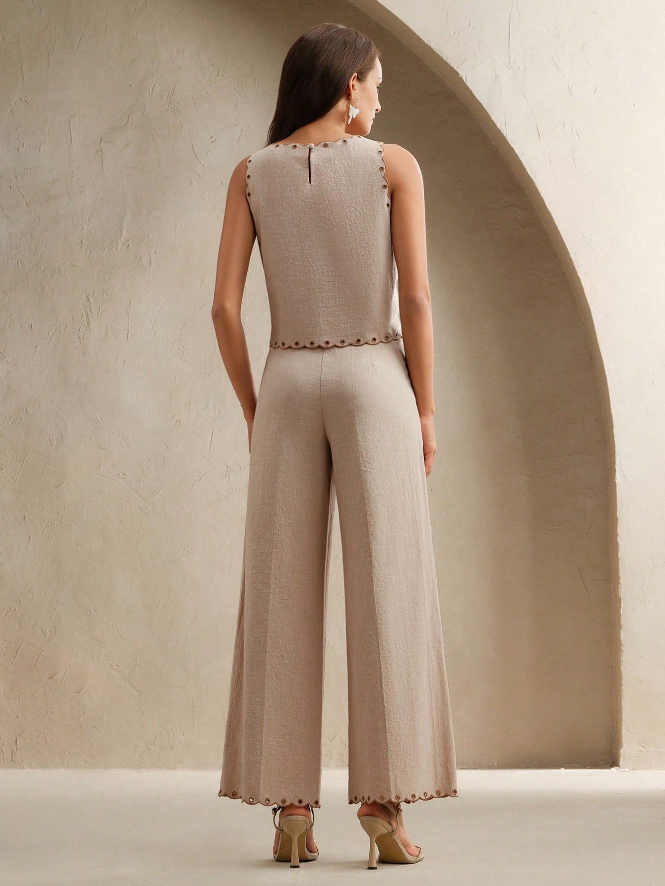 https://img.ltwebstatic.com/v4/j/pi/2025/04/30/56/1746000750a03baa32a7e6c147ee3b7e5c35a843a7.jpg