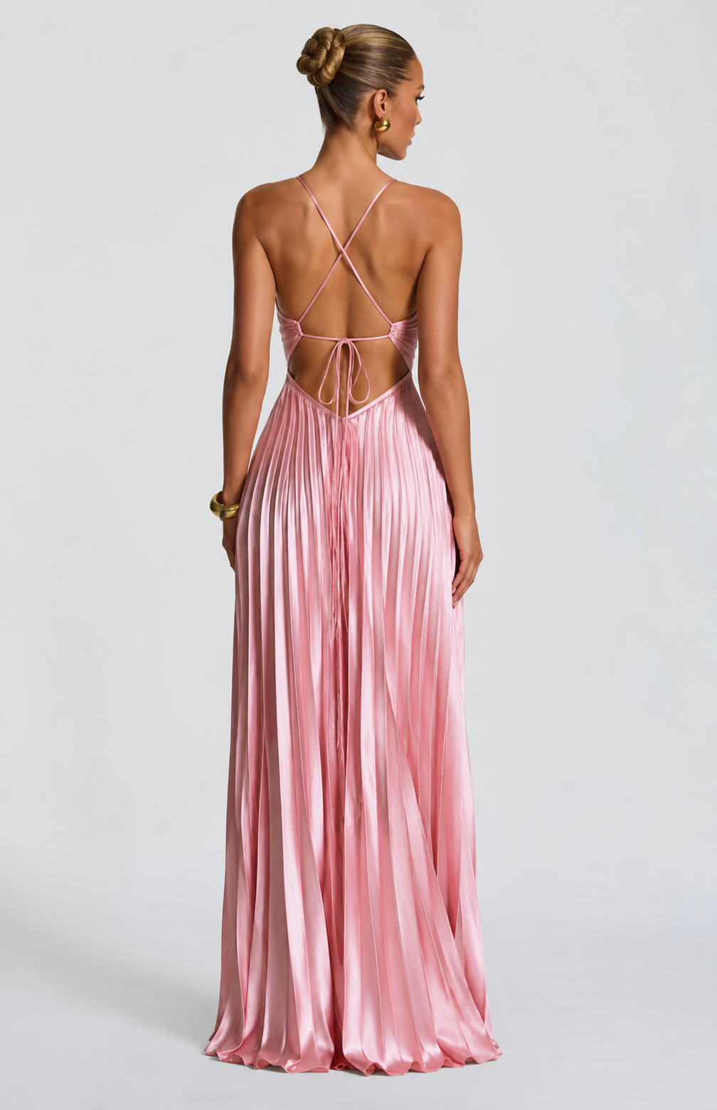 Ženska solidna pink saten haljina bez leđa, plisirana A-line seksi elegantna haljina